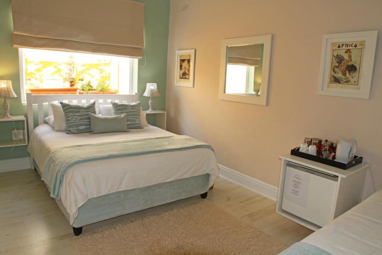 Dolphin Inn Guesthouse Kaapstad Buitenkant foto