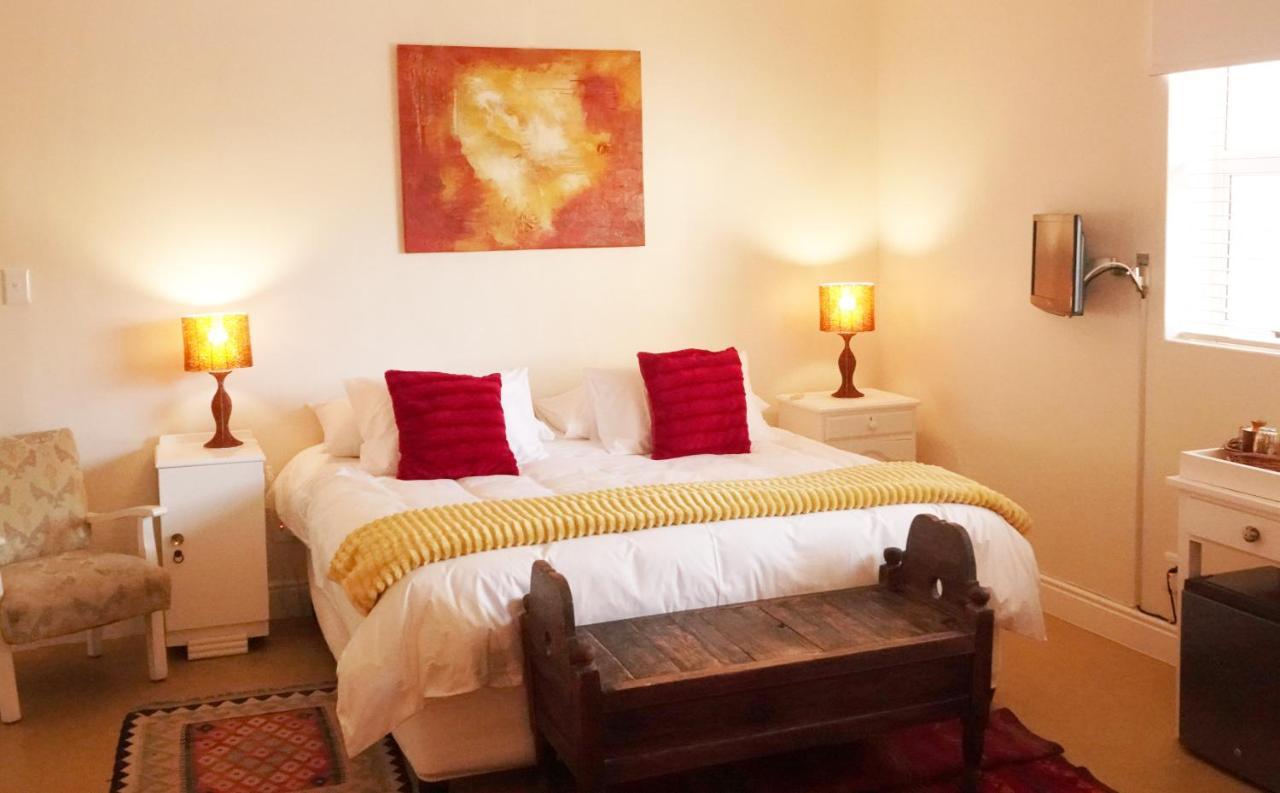 Dolphin Inn Guesthouse Kaapstad Buitenkant foto