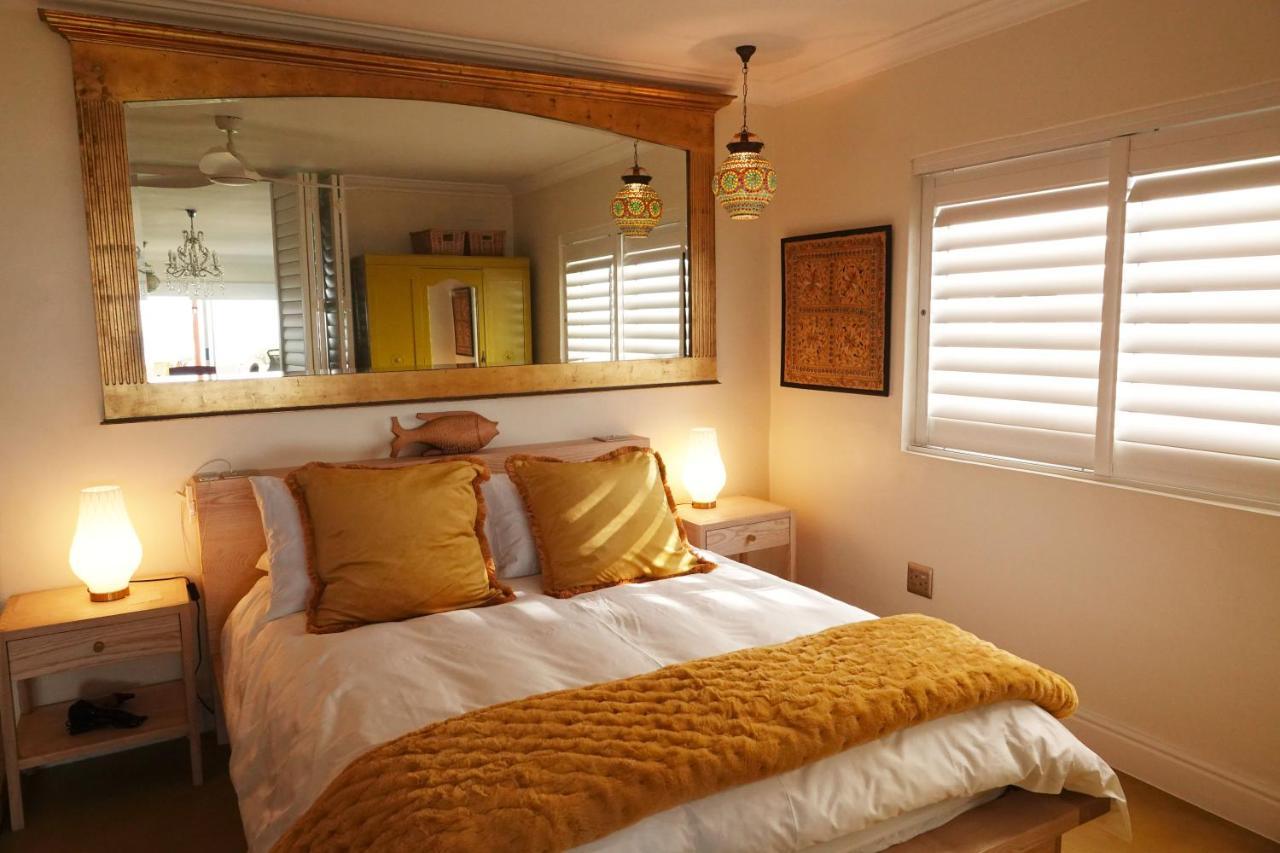 Dolphin Inn Guesthouse Kaapstad Buitenkant foto