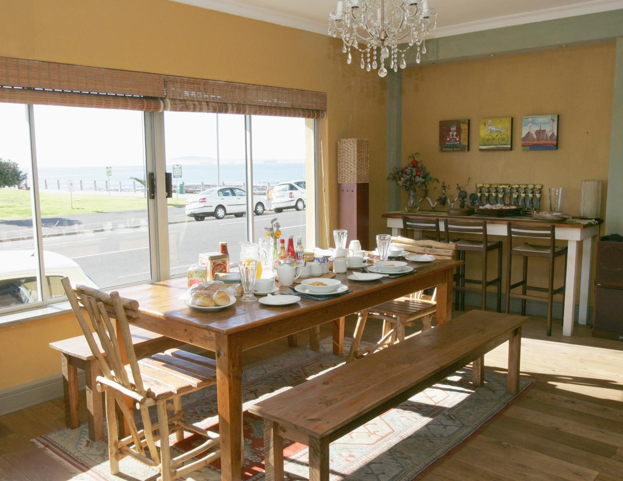 Dolphin Inn Guesthouse Kaapstad Buitenkant foto