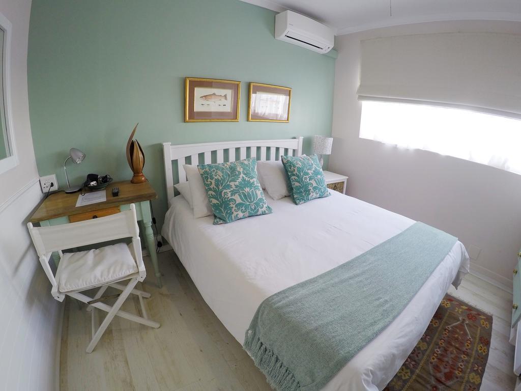 Dolphin Inn Guesthouse Kaapstad Buitenkant foto